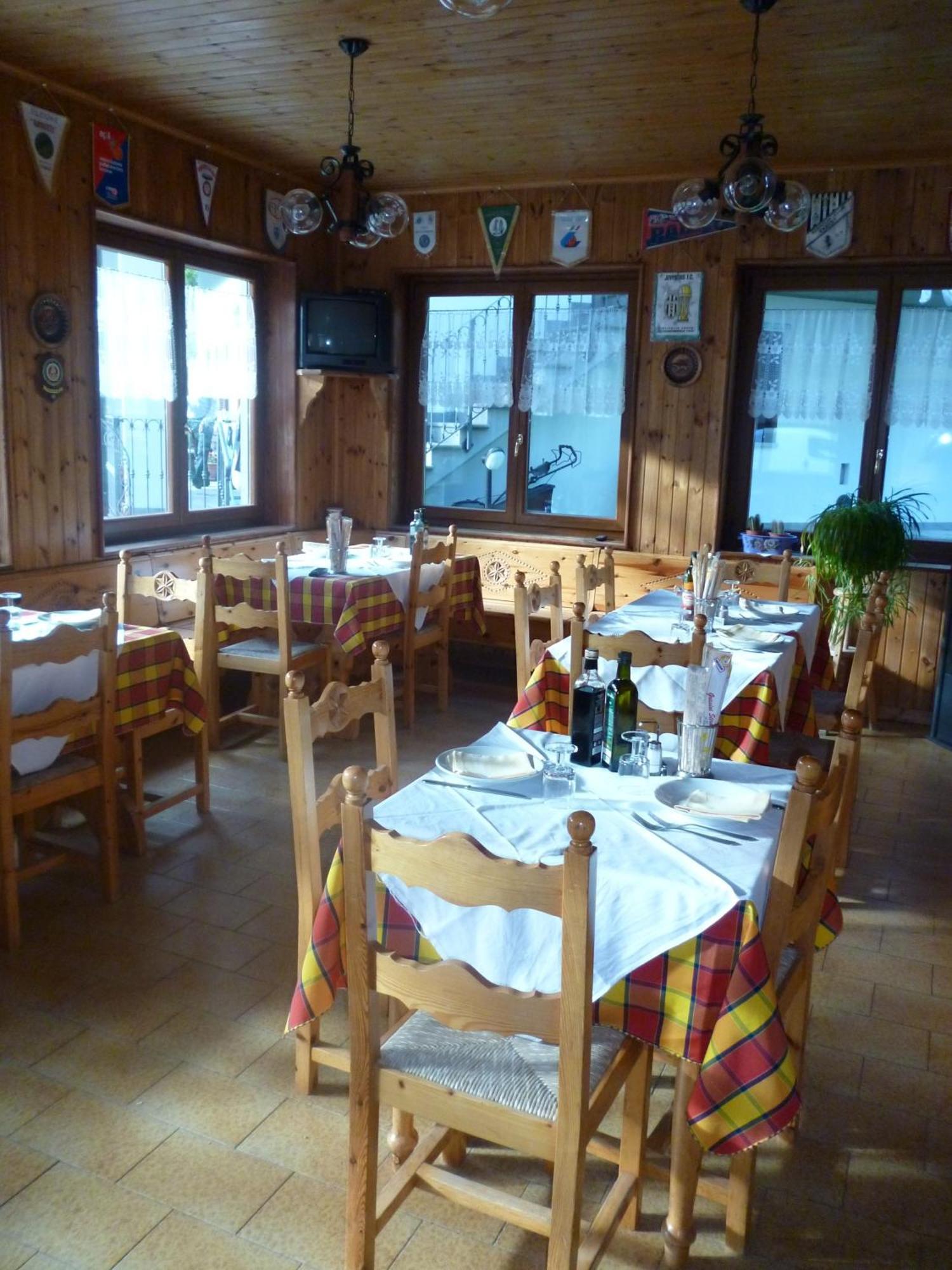 Hotel Fior Di Roccia Габи Екстериор снимка